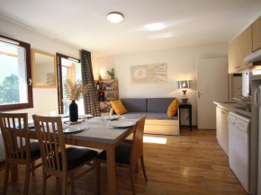 Appartement T3 à Luchon: Balcon, Parking, Proche Thermes & Centre, Bien Équipé - FR-1-313-232 Bagnères-De-Luchon